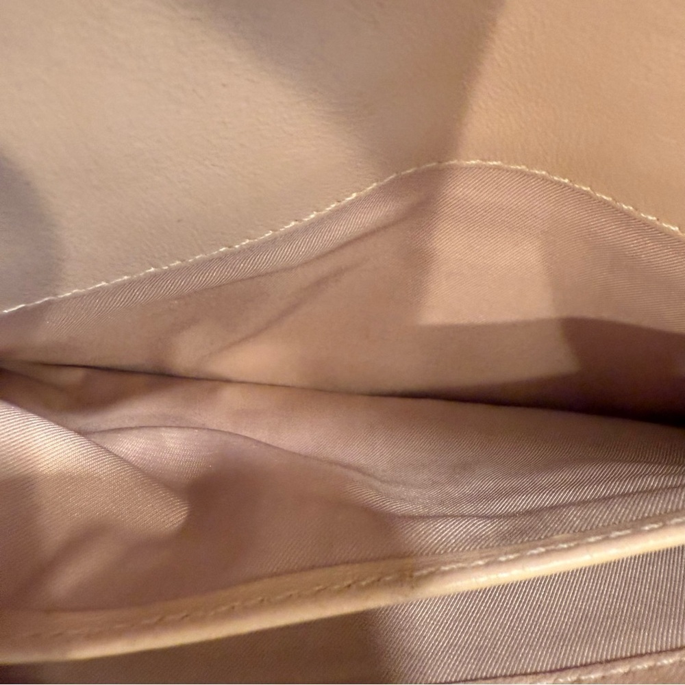 Tory Burch Fleming  Women’s Pale Pink Quilted Leather Crossbody Bag MSRP $348 - Picture 10 of 16